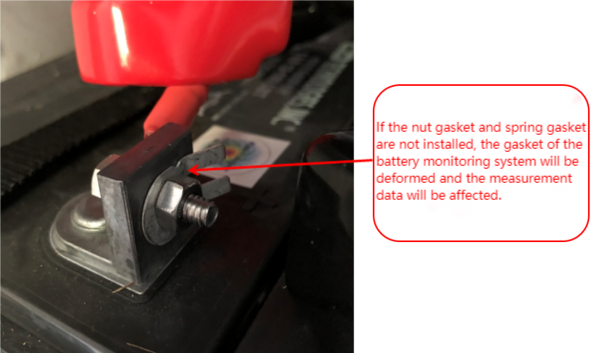 deformace distanční vložky pro monitorování baterie